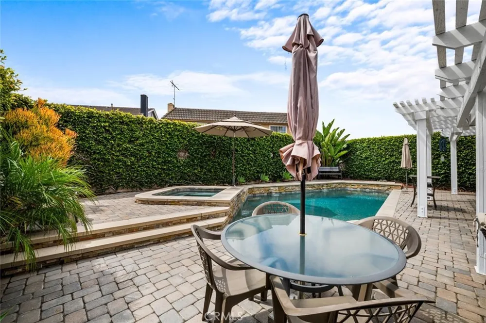 3670 Bluebell Street Seal Beach, CA 90740