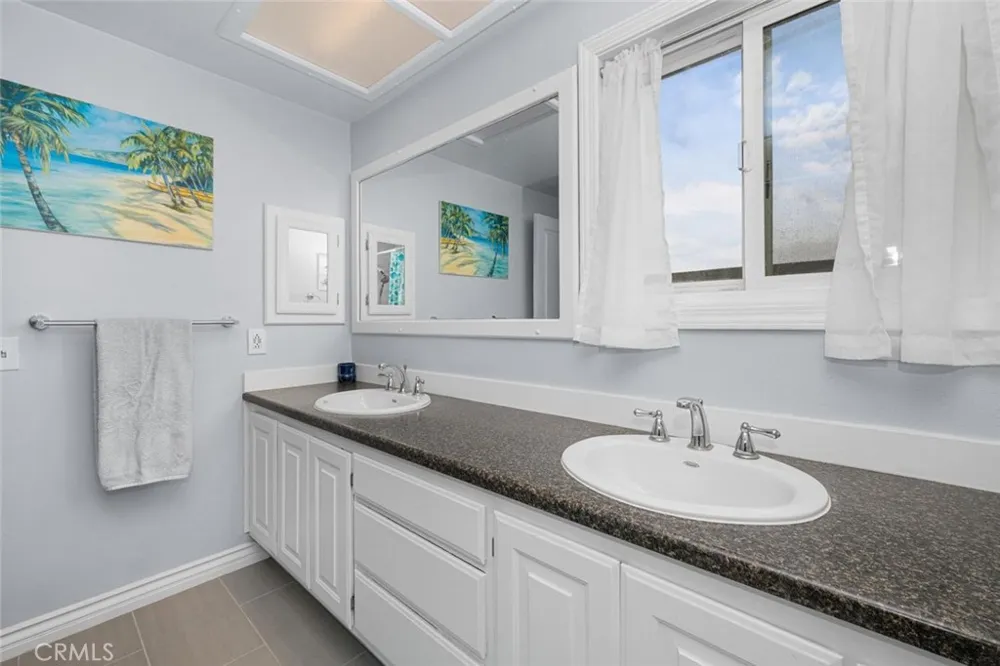 3670 Bluebell Street Seal Beach, CA 90740