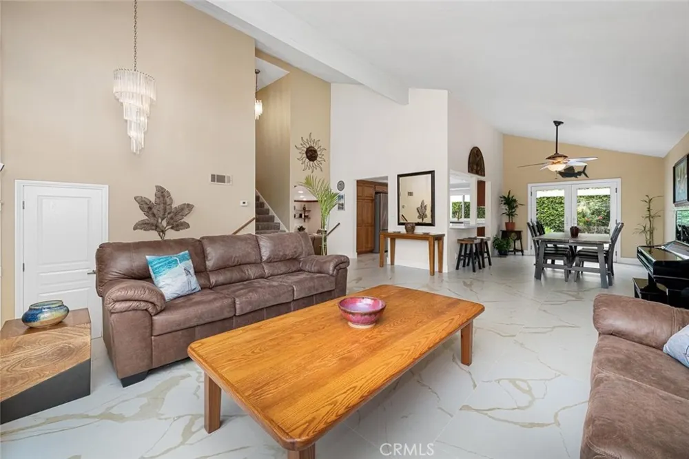 3670 Bluebell Street Seal Beach, CA 90740