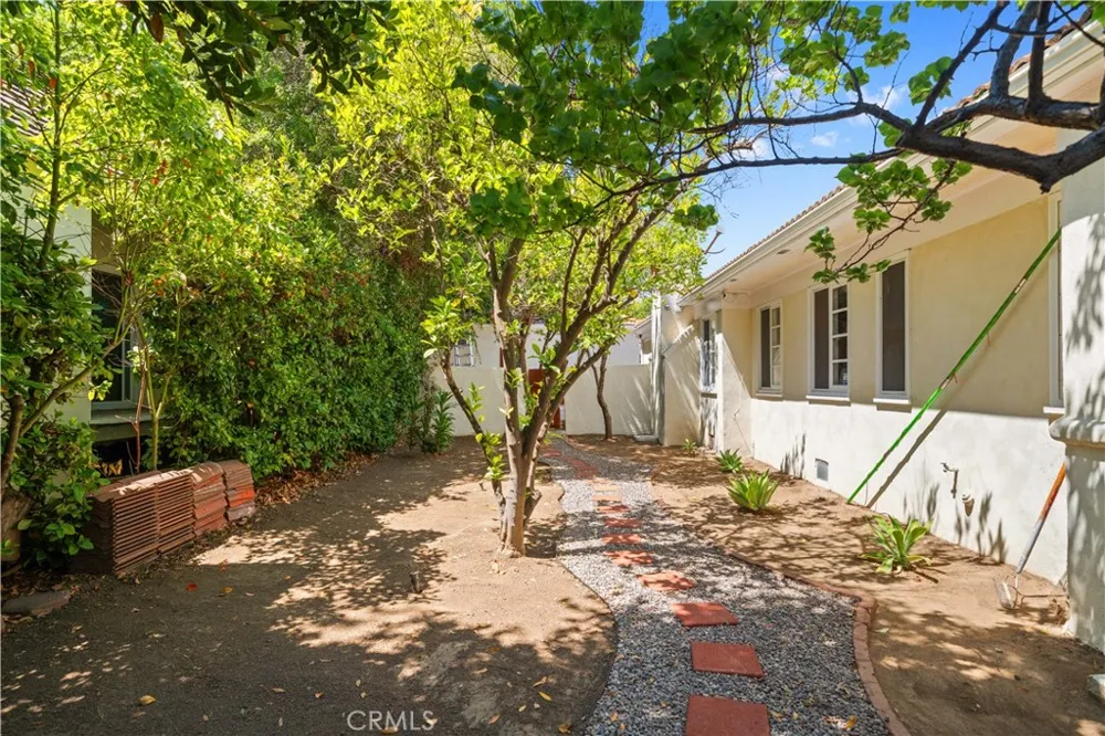 2915 Woodlawn Avenue San Marino, CA 91108