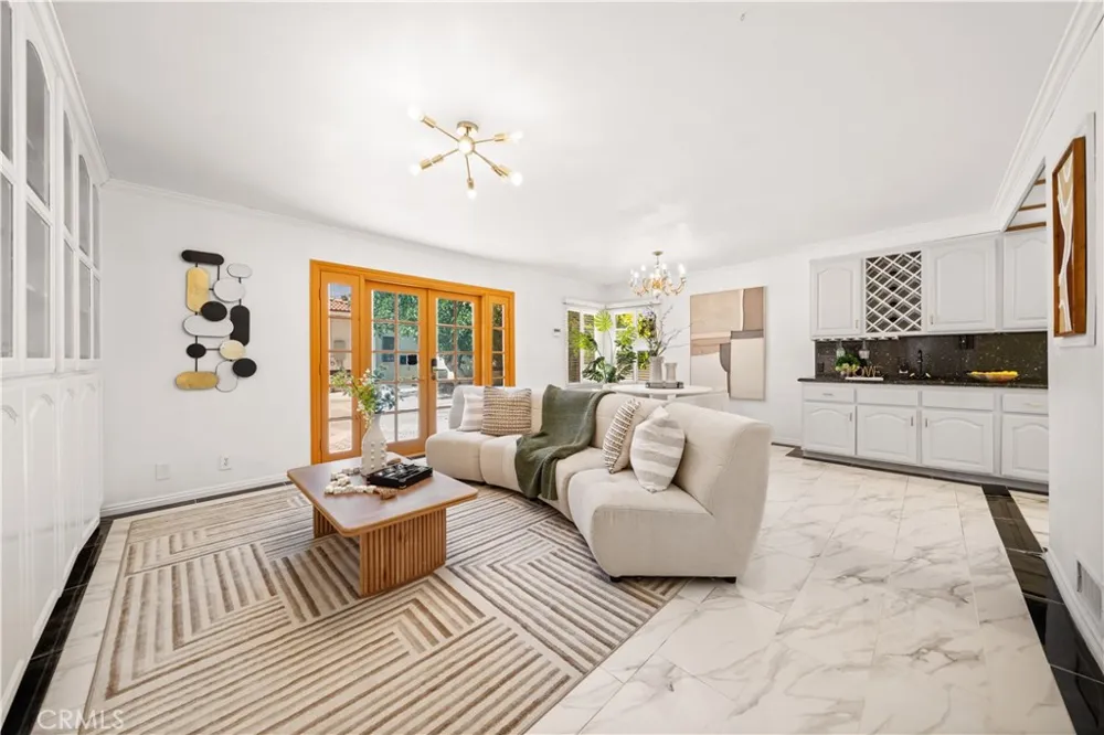 2915 Woodlawn Avenue San Marino, CA 91108