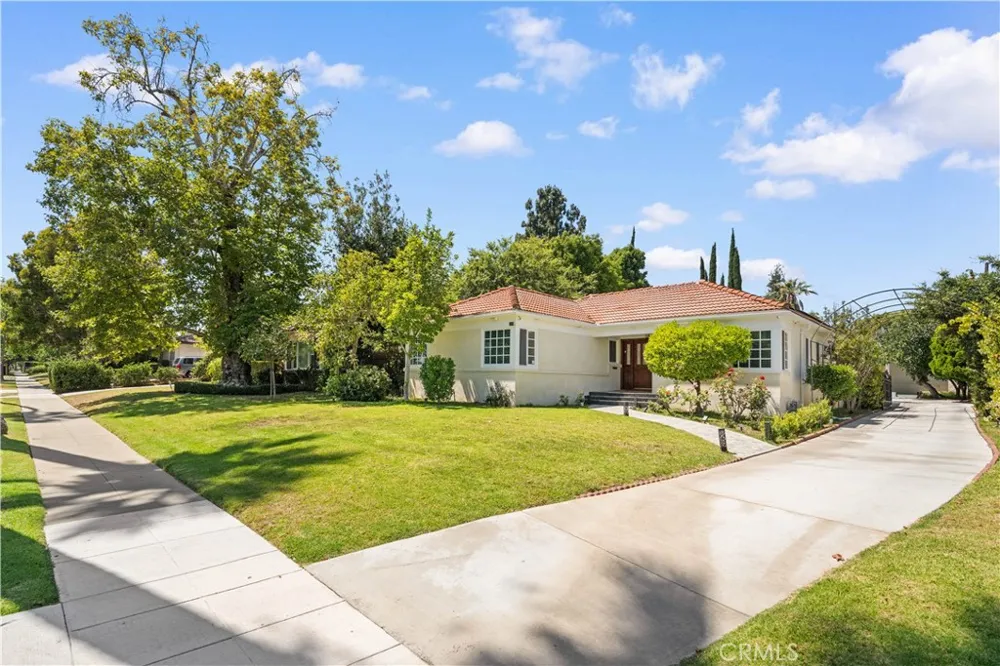 2915 Woodlawn Avenue San Marino, CA 91108