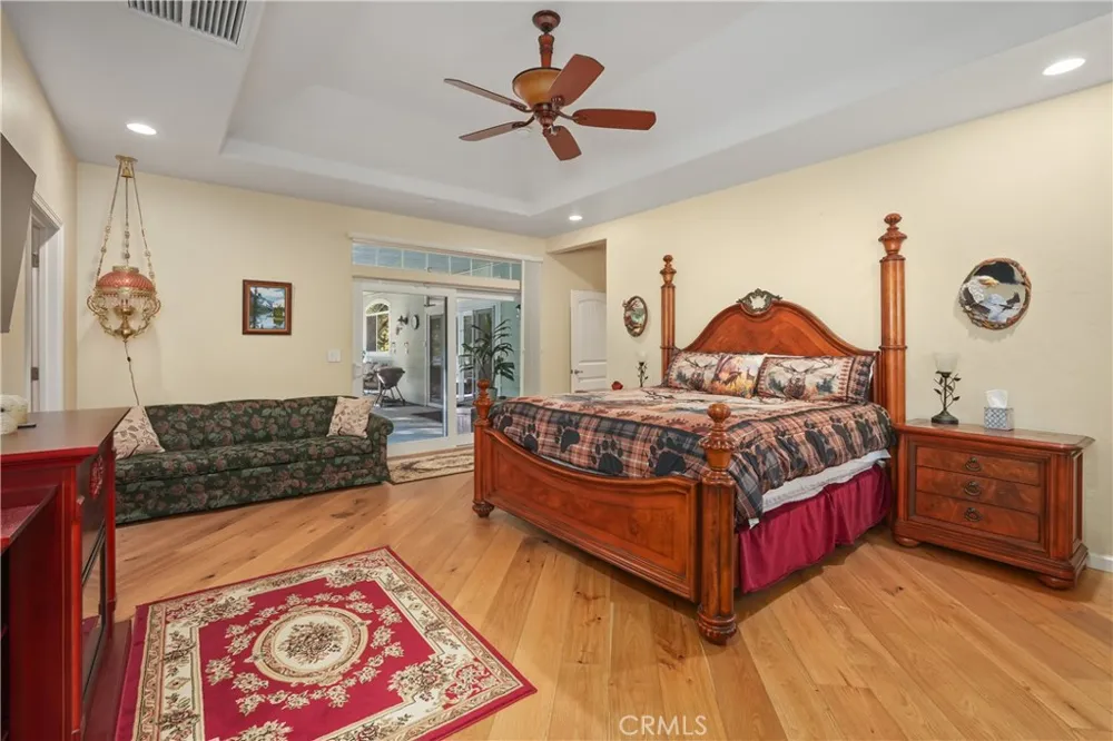 39367 Pine Ridge Road Oakhurst, CA 93644
