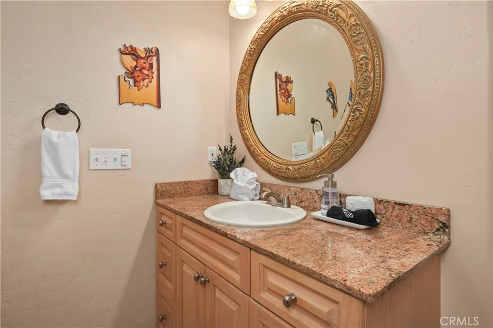 39367 Pine Ridge Road Oakhurst, CA 93644