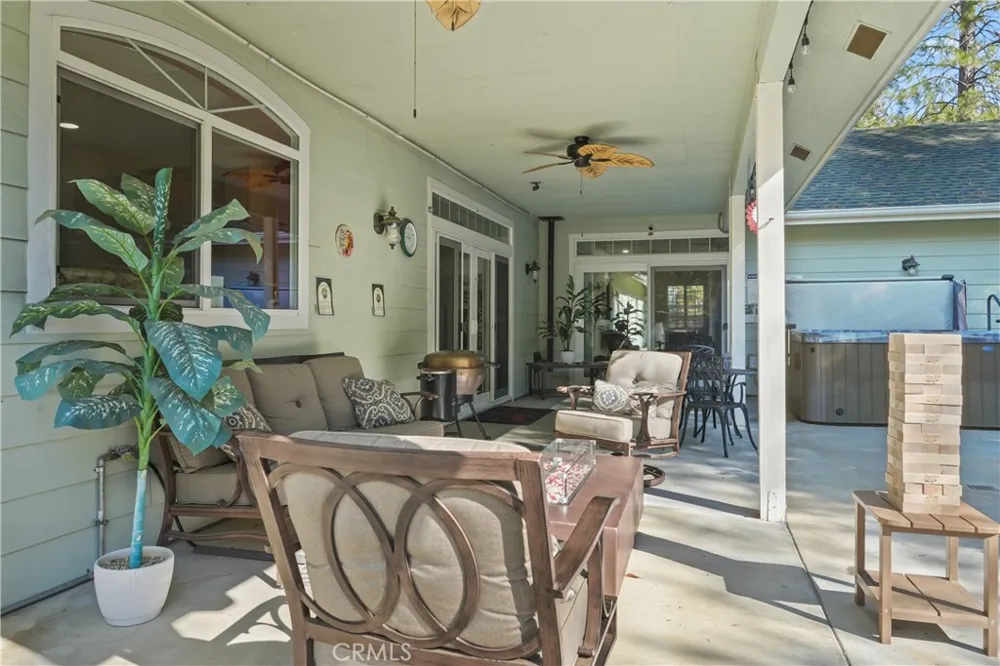 39367 Pine Ridge Road Oakhurst, CA 93644