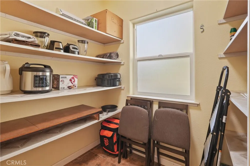 39367 Pine Ridge Road Oakhurst, CA 93644