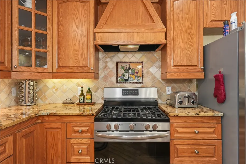 39367 Pine Ridge Road Oakhurst, CA 93644