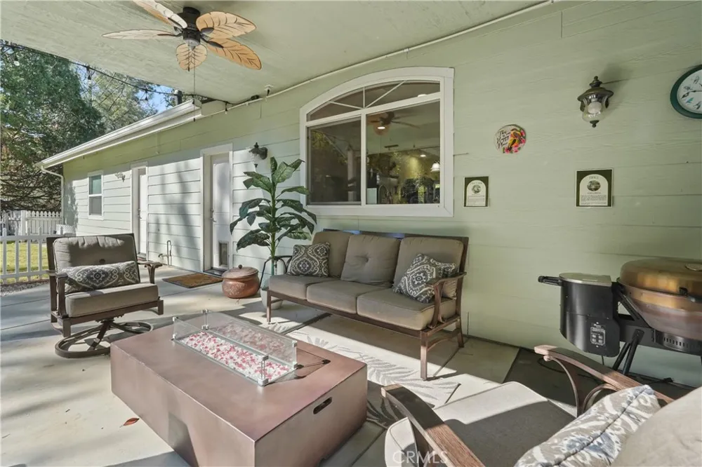 39367 Pine Ridge Road Oakhurst, CA 93644