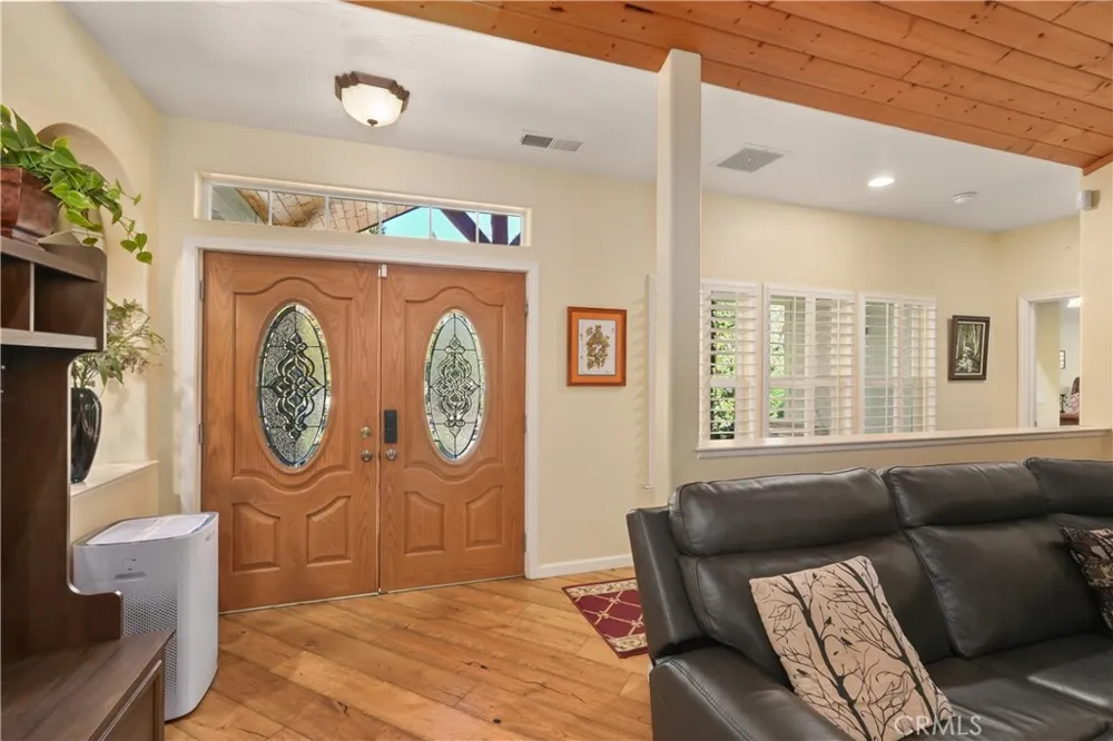 39367 Pine Ridge Road Oakhurst, CA 93644