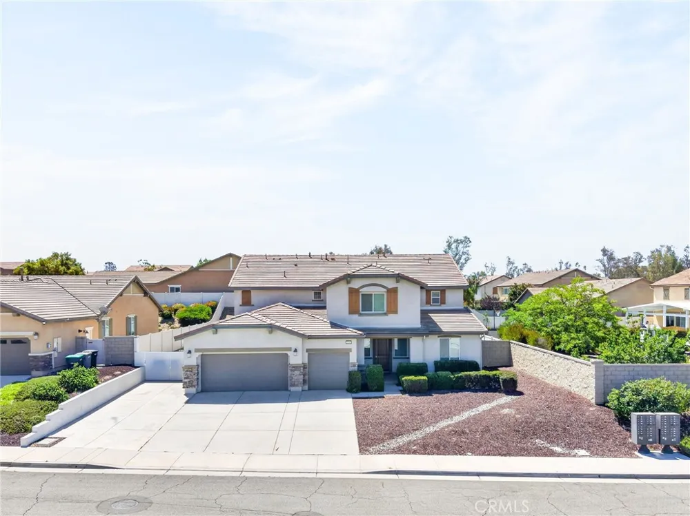 23347 Crystal Way Wildomar, CA 92595
