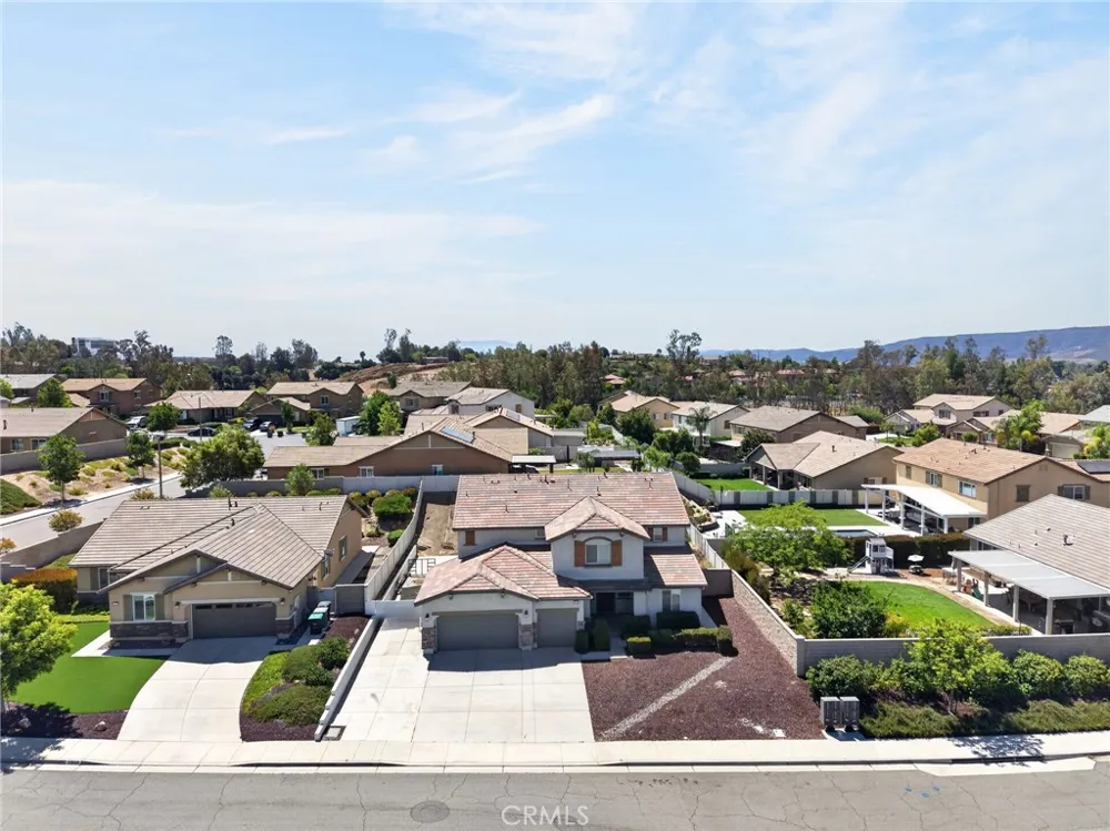 23347 Crystal Way Wildomar, CA 92595