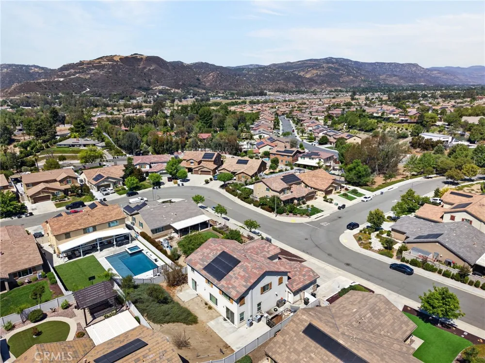 23347 Crystal Way Wildomar, CA 92595