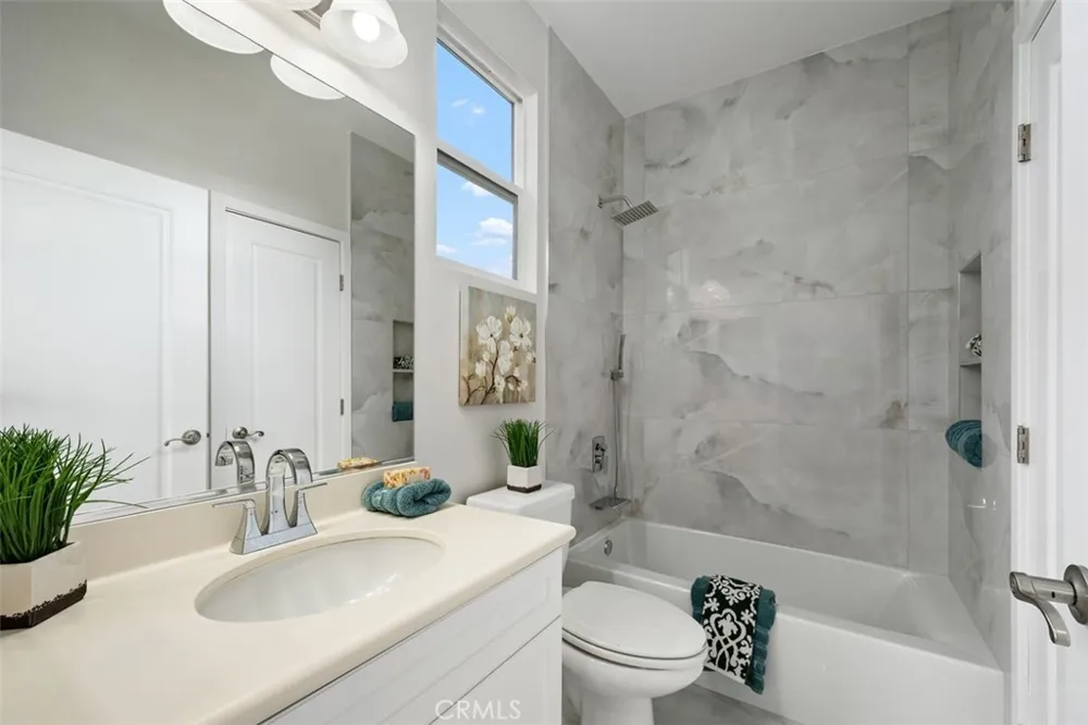 5701 Kiyot Way #13 Playa Vista, CA 90094