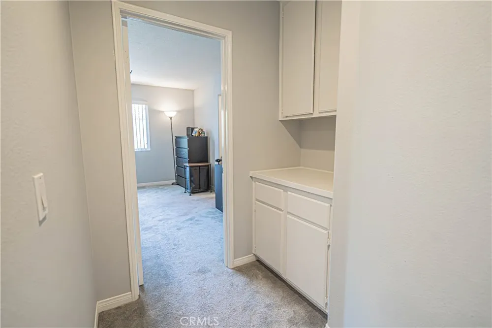 25708 Holiday Circle #B Stevenson Ranch, CA 91381