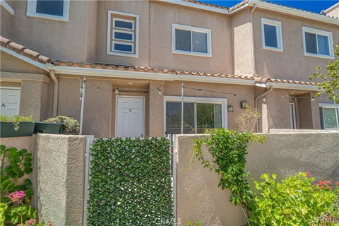 25708 Holiday Circle #B