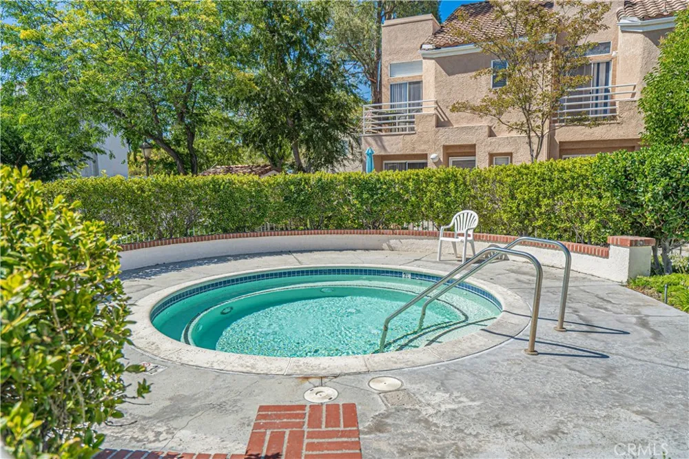 25708 Holiday Circle #B Stevenson Ranch, CA 91381