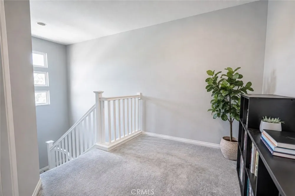 25708 Holiday Circle #B Stevenson Ranch, CA 91381