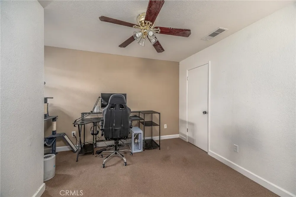 581 Lincoln Ave Unit B Modesto, CA 95354