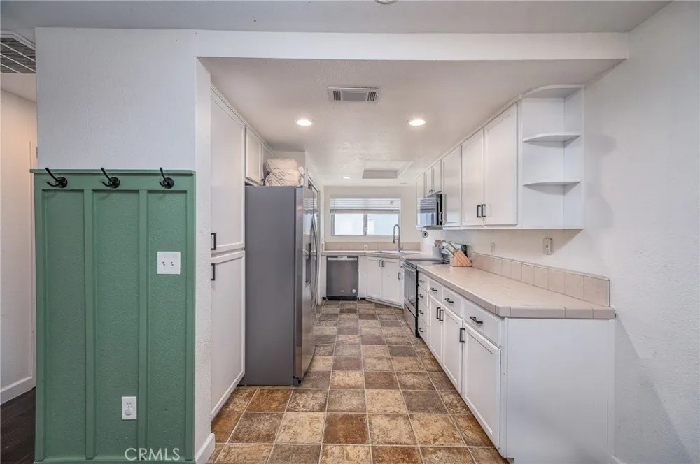 581 Lincoln Ave Unit B Modesto, CA 95354
