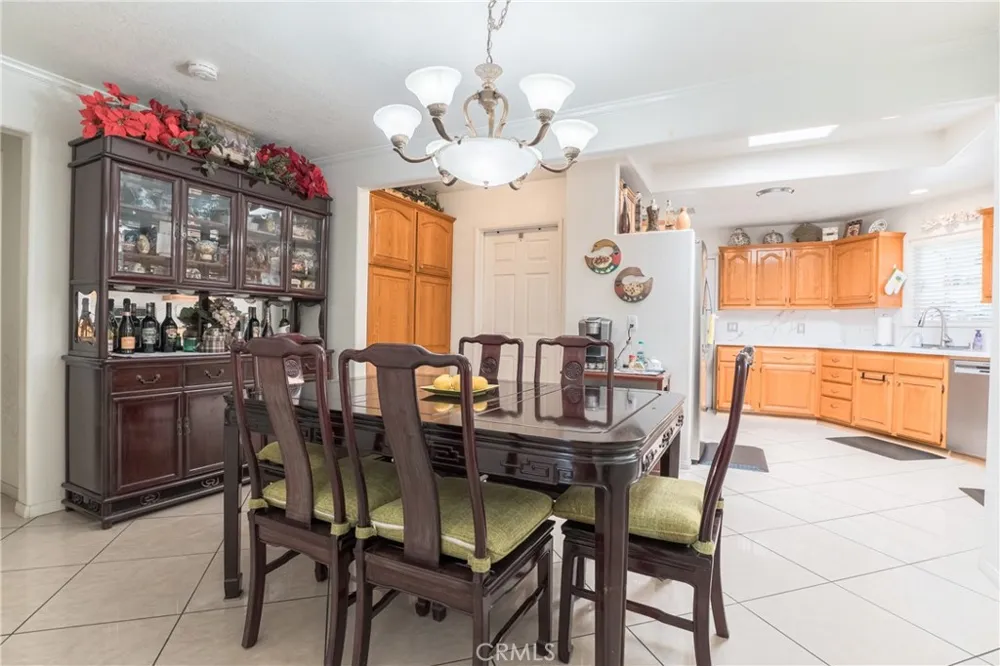 41 Merlon Pasadena, CA 91107