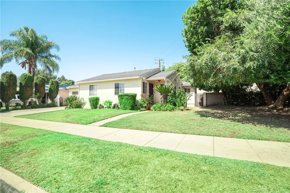 41 Merlon Pasadena, CA 91107