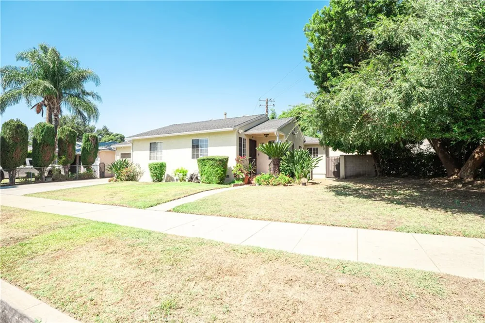 41 Merlon Pasadena, CA 91107