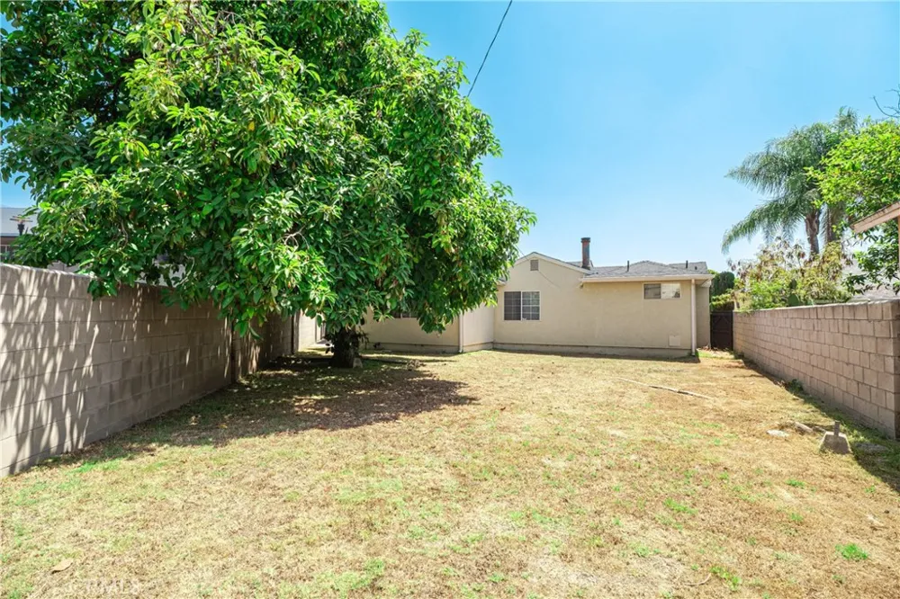 41 Merlon Pasadena, CA 91107