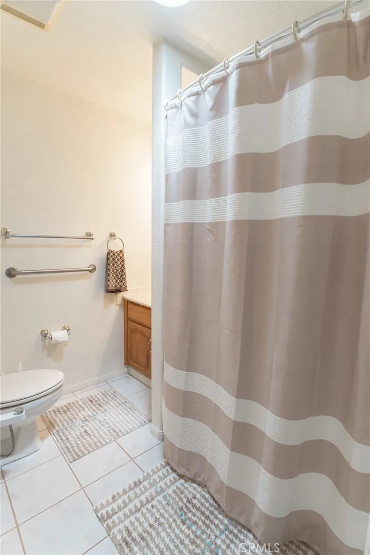 41 Merlon Pasadena, CA 91107