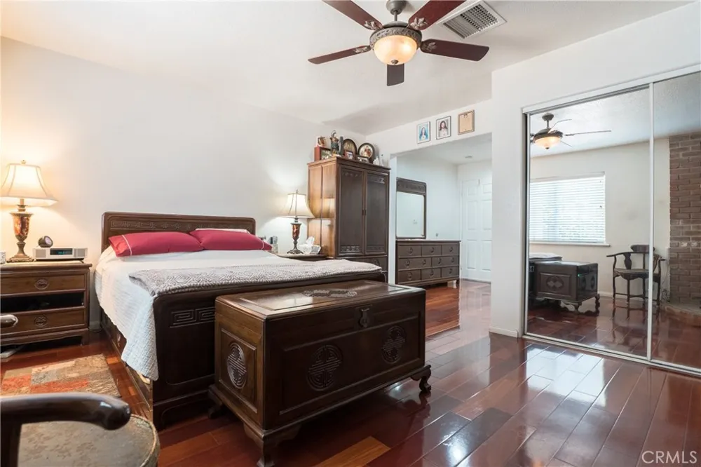 41 Merlon Pasadena, CA 91107