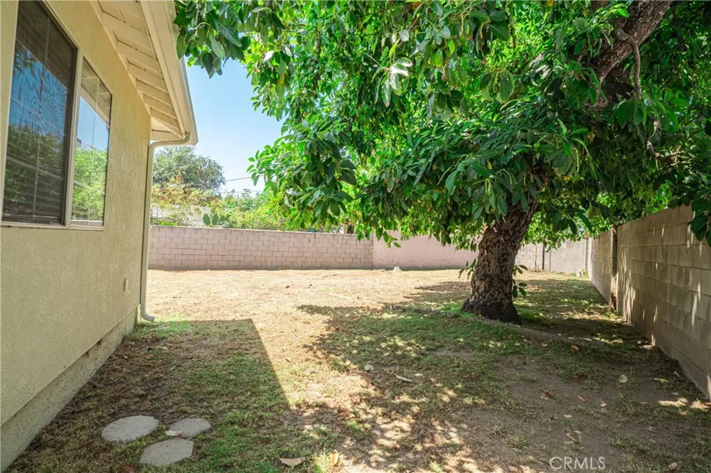 41 Merlon Pasadena, CA 91107