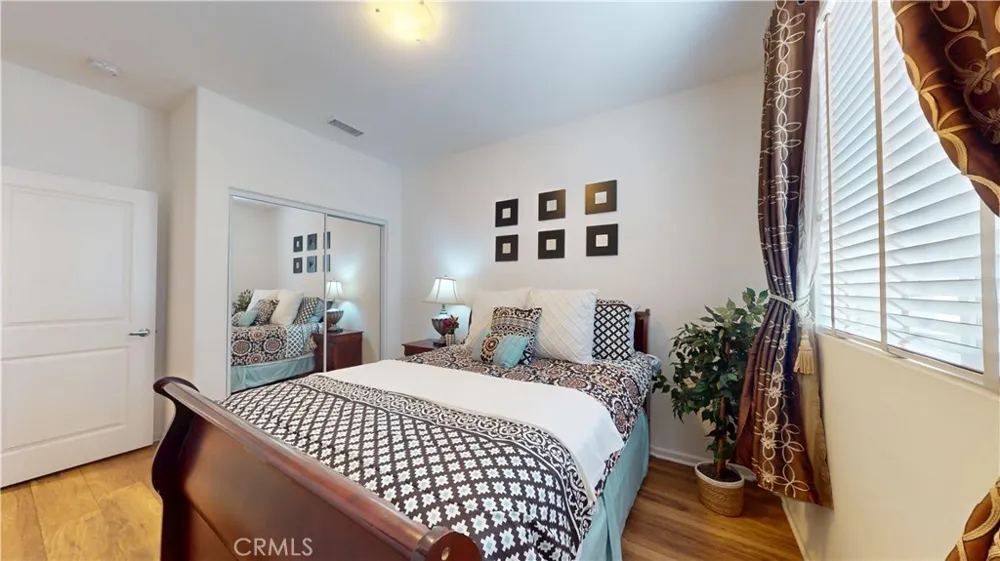 10351 Diamond Pacoima, CA 91331
