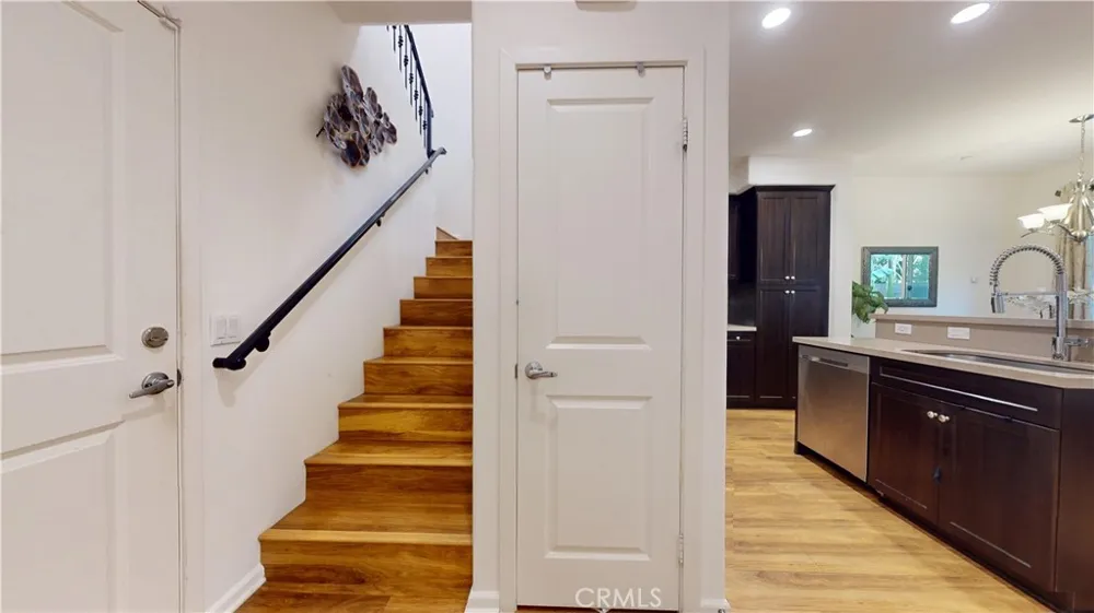 10351 Diamond Pacoima, CA 91331