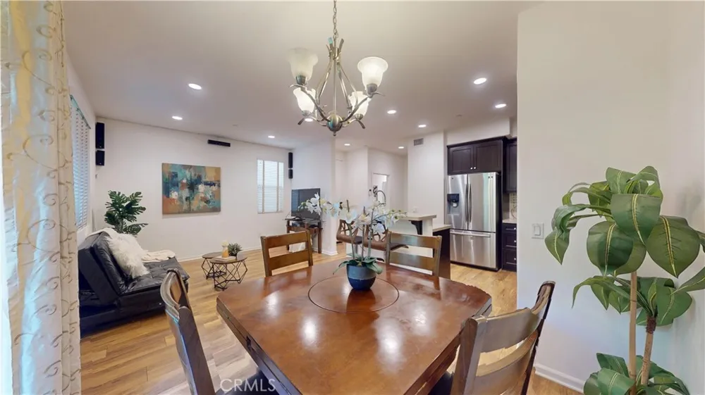 10351 Diamond Pacoima, CA 91331