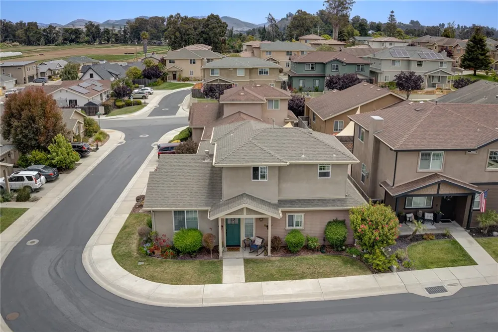 1515 Nabal Court Oceano, CA 93445
