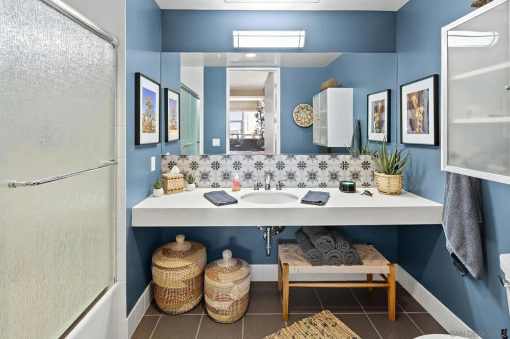 350 W Ash St #809 San Diego, CA 92101