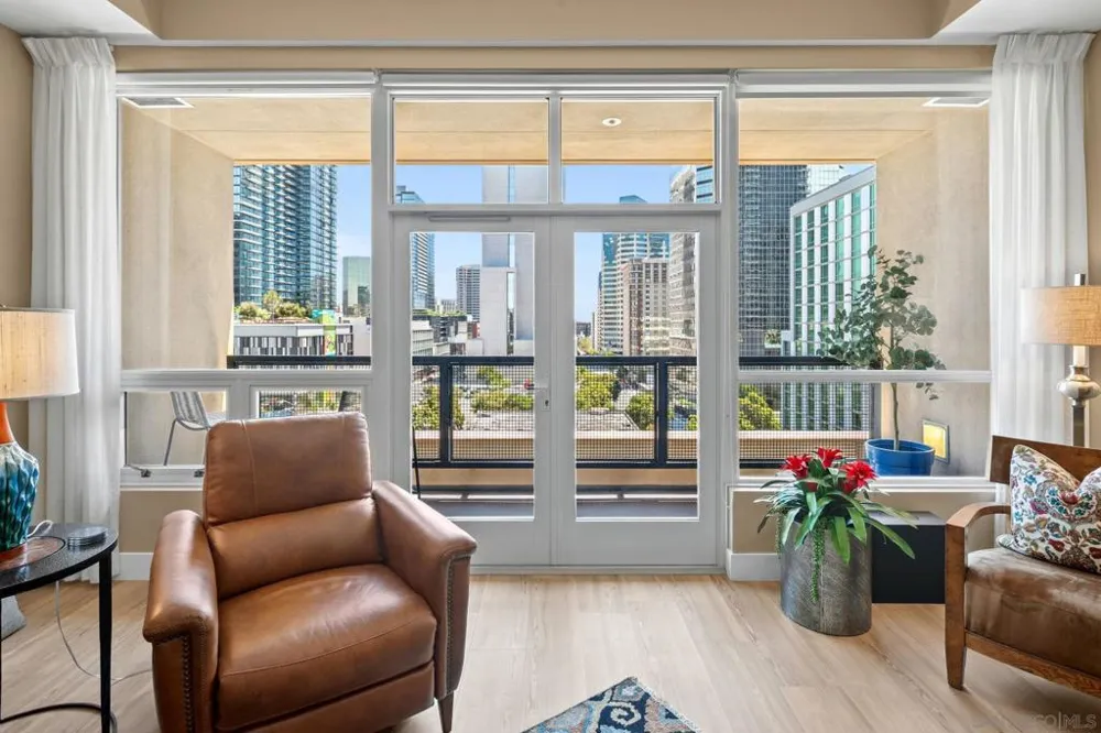 350 W Ash St #809 San Diego, CA 92101