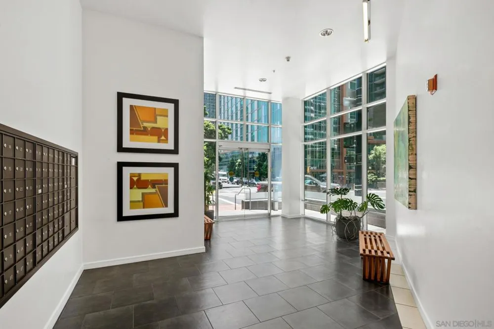 350 W Ash St #809 San Diego, CA 92101