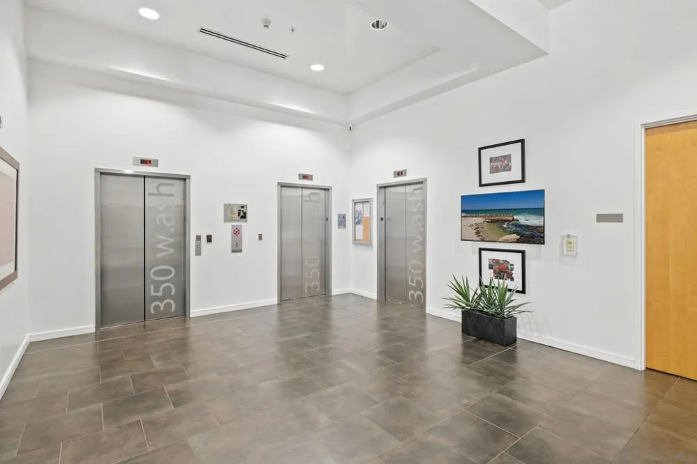 350 W Ash St #809 San Diego, CA 92101