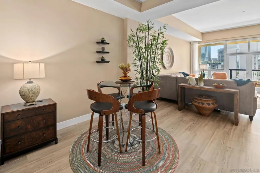 350 W Ash St #809 San Diego, CA 92101