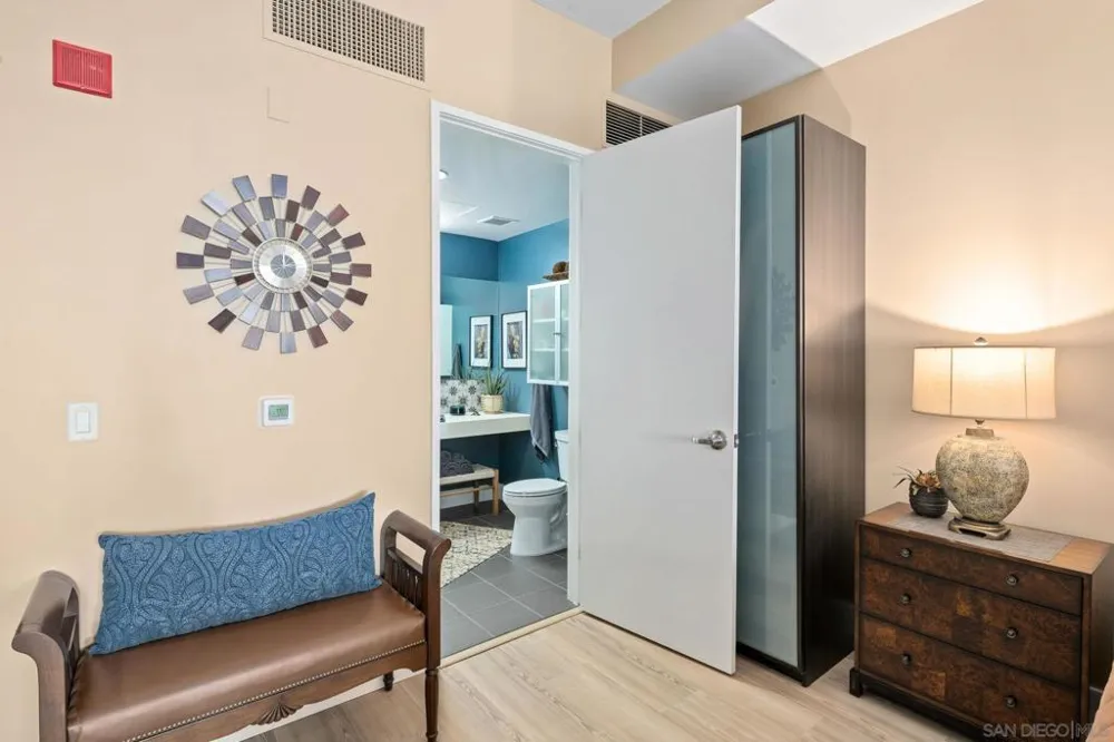 350 W Ash St #809 San Diego, CA 92101