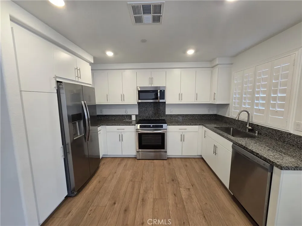 7419 Olive Grove Street Riverside, CA 92507