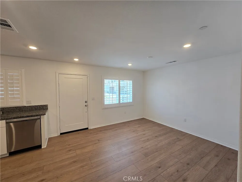 7419 Olive Grove Street Riverside, CA 92507