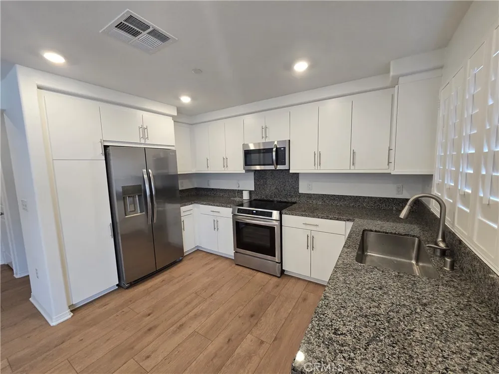 7419 Olive Grove Street Riverside, CA 92507