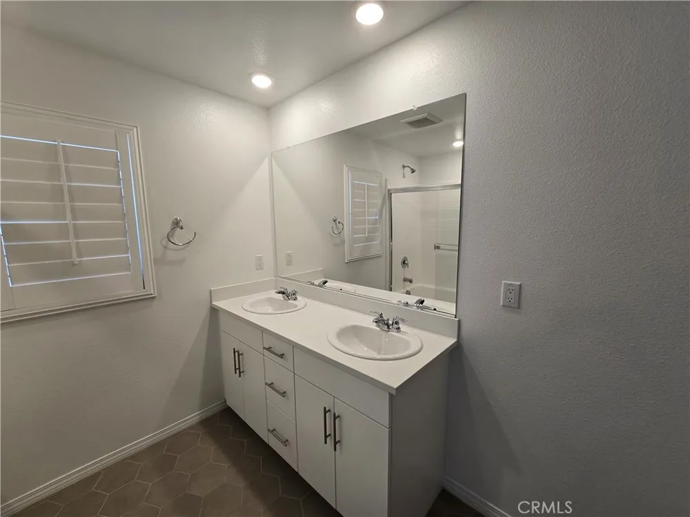 7419 Olive Grove Street Riverside, CA 92507