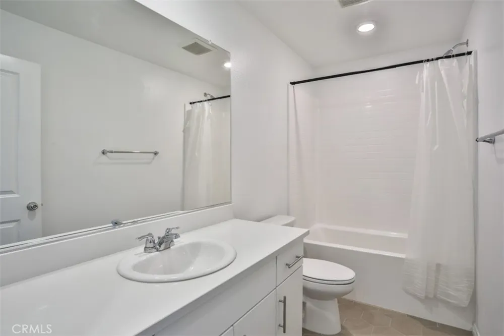 7419 Olive Grove Street Riverside, CA 92507