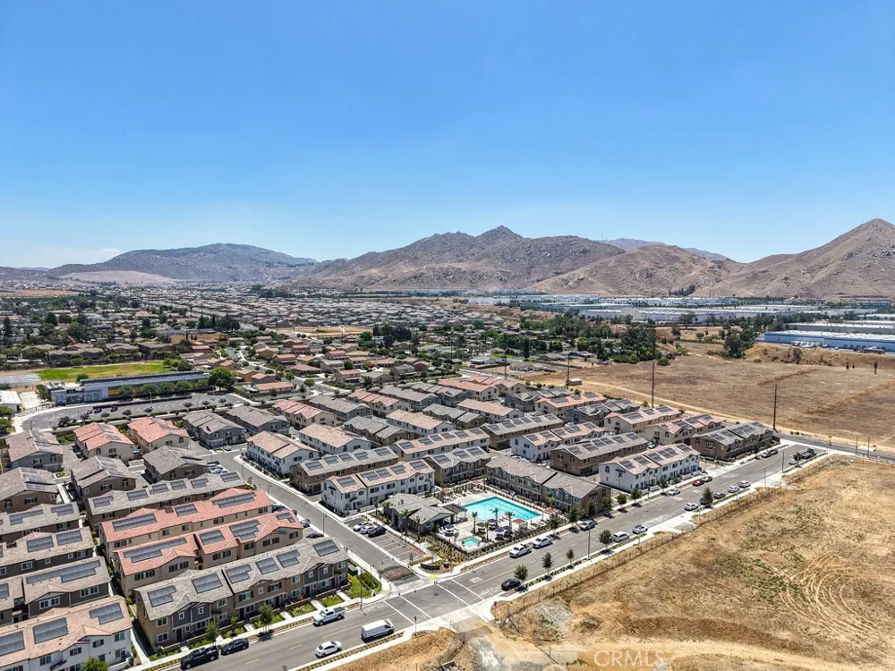 7419 Olive Grove Street Riverside, CA 92507
