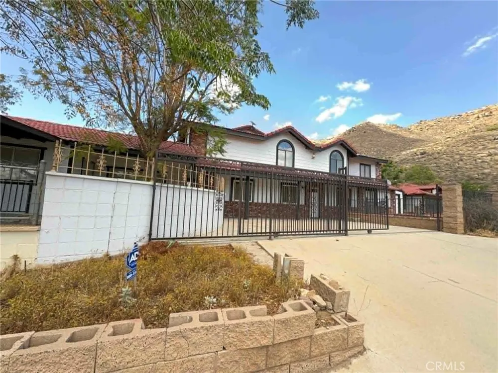 20510 Hill Top Drive Riverside, CA 92507