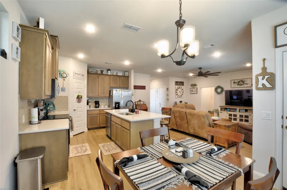 1917 Daybreak Drive Venus, TX 76009