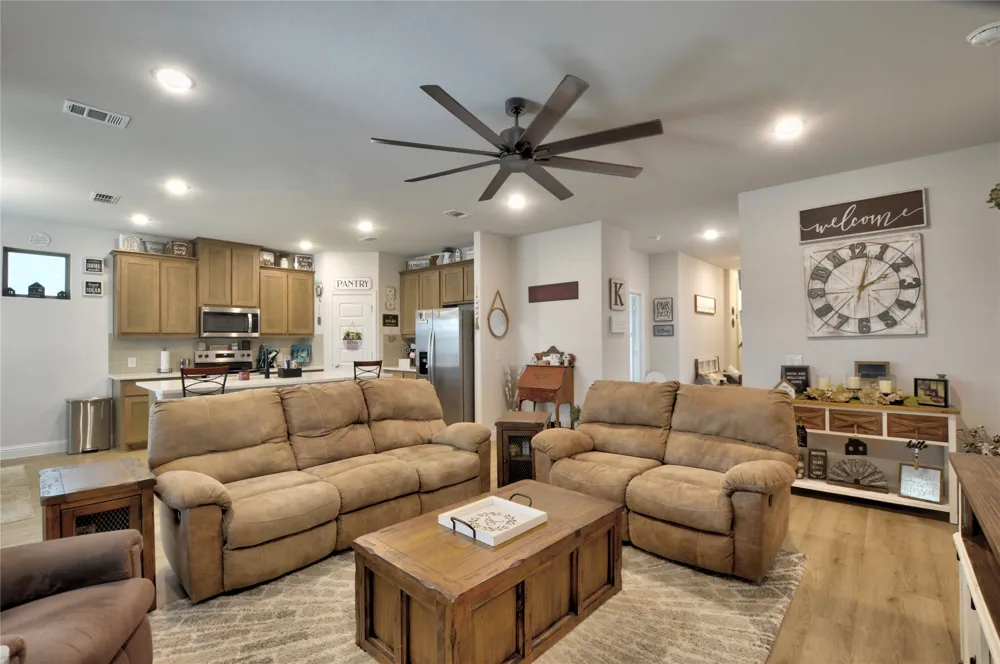 1917 Daybreak Drive Venus, TX 76009
