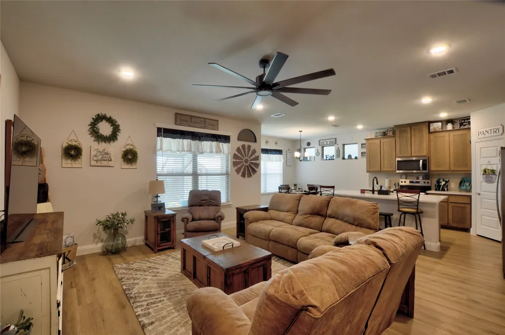 1917 Daybreak Drive Venus, TX 76009
